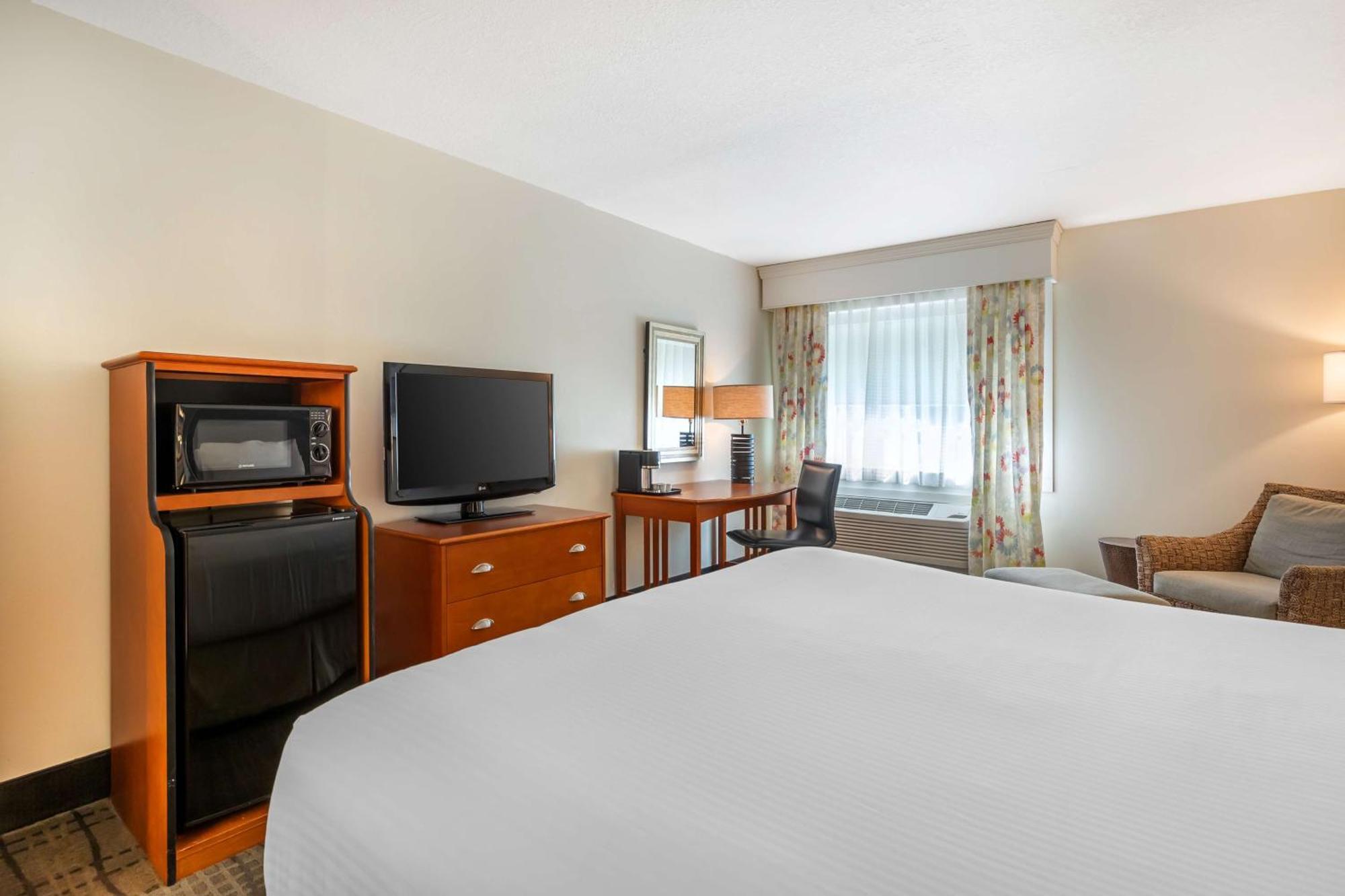 Best Western Plus University Park Inn & Suites Ames Dış mekan fotoğraf