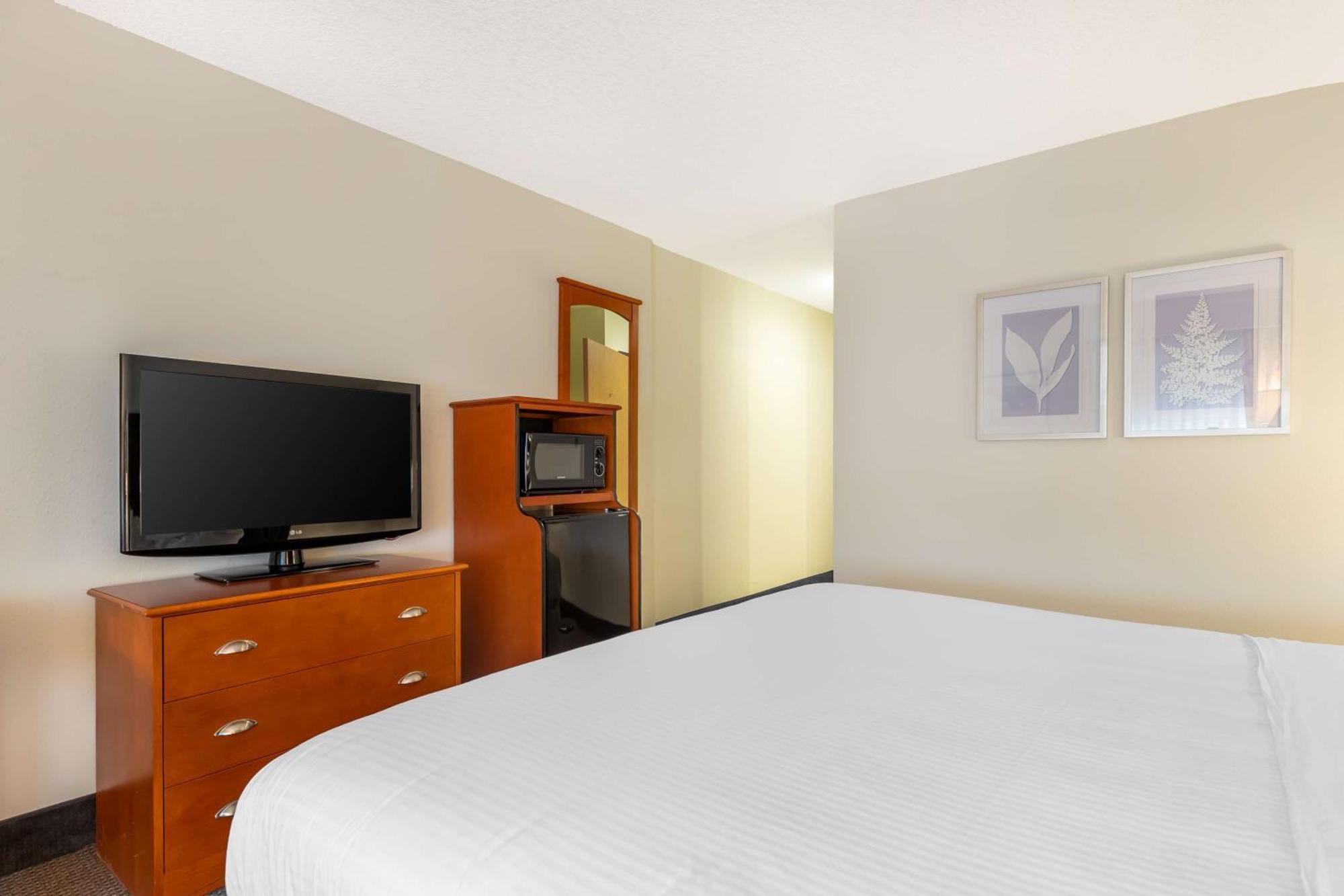 Best Western Plus University Park Inn & Suites Ames Dış mekan fotoğraf